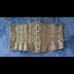 Never Worn Underbust boned corset 6X app. 20W